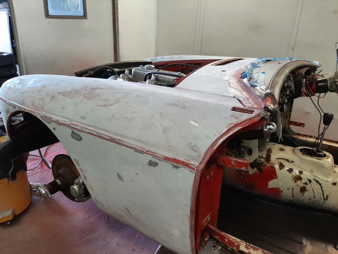 MGB  