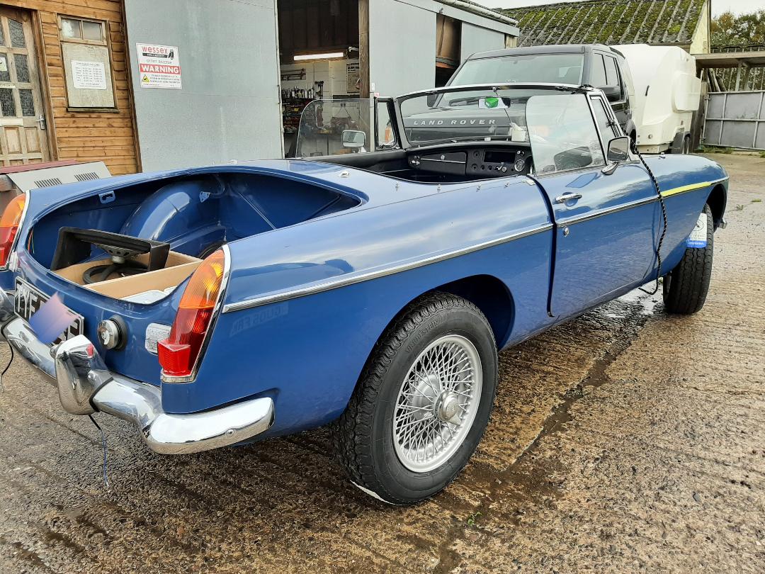 MGB GT in paint