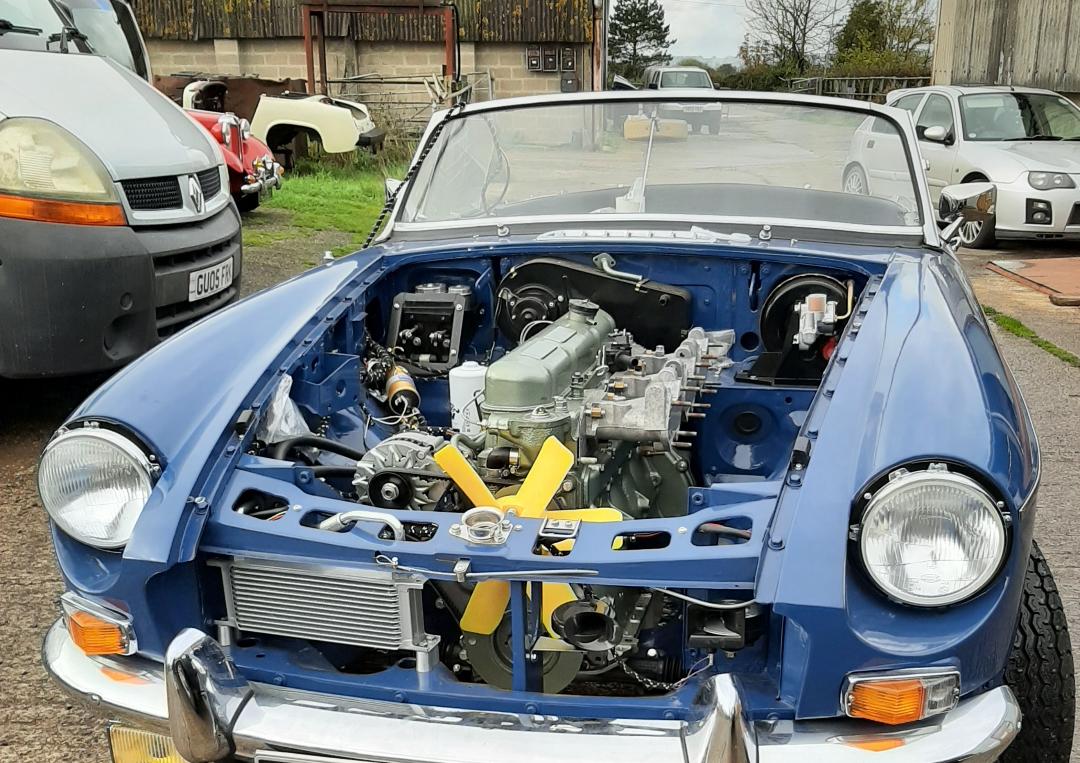 MGB GT in paint