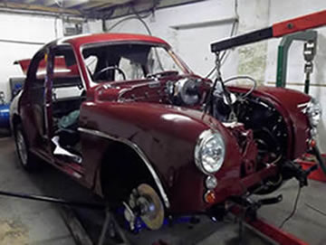 MG Magnette engine going in